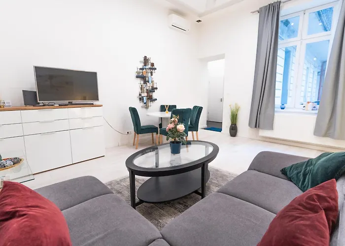 Global Living - Kertesz Haven Hideaway Apartmán *